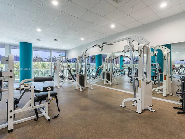 16400 Collins Ave # 1042, Sunny Isles Beach FL 33160