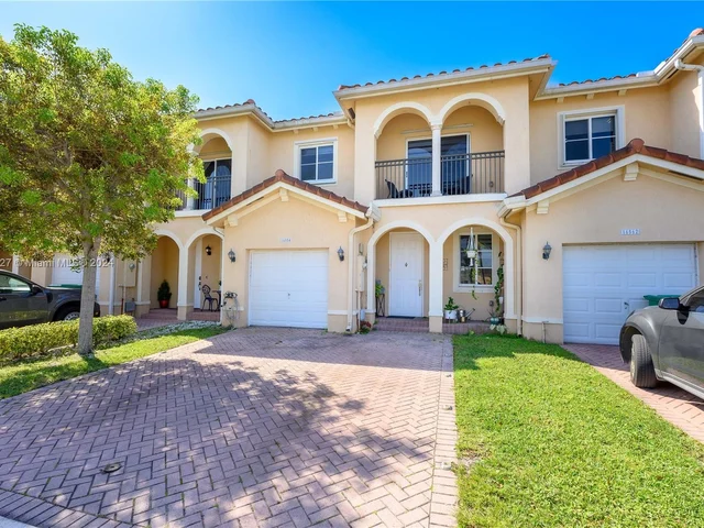 16554 SW 71st Ter # 16554, Miami FL 33193