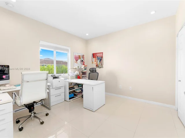 16554 SW 71st Ter # 16554, Miami FL 33193