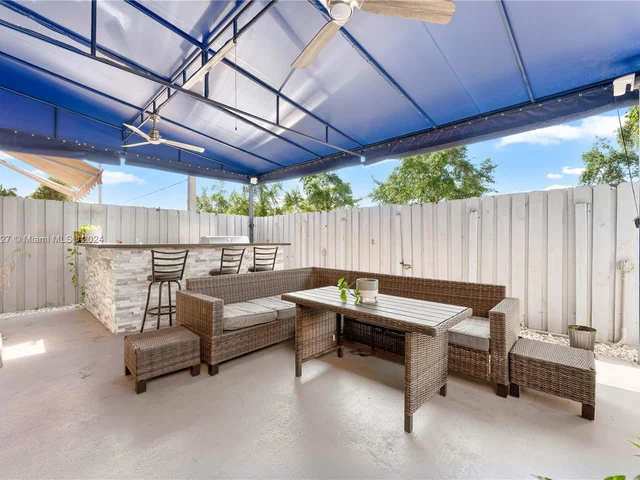 16554 SW 71st Ter # 16554, Miami FL 33193