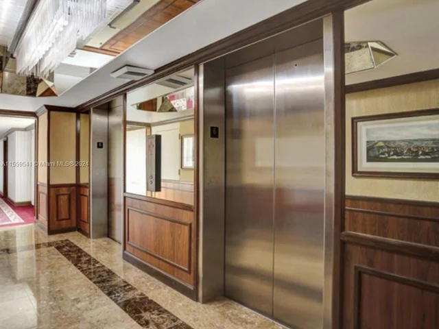 11111 Biscayne Blvd # G, Miami FL 33181