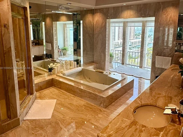 11111 Biscayne Blvd # G, Miami FL 33181