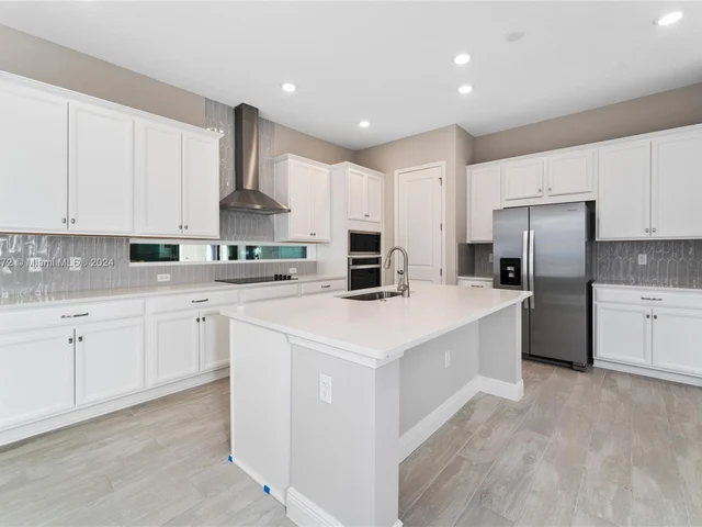 13254 Mcmillan Dr, Orlando FL 32827