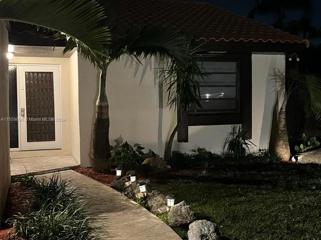 11292 SW 91st Ter # 11292, Miami FL 33176