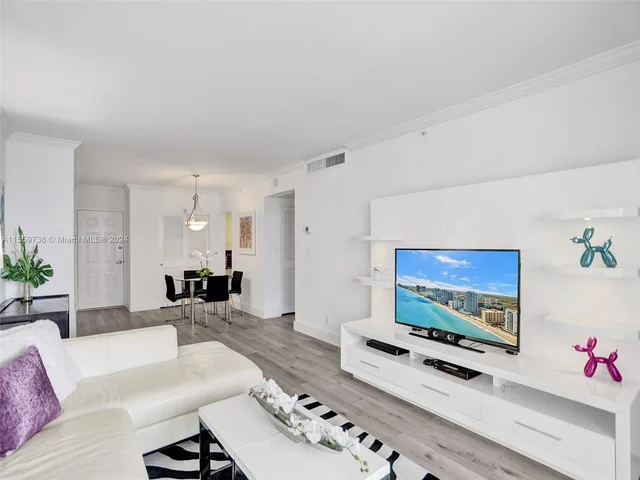 2501 S Ocean Dr # 415, Hollywood FL 33019