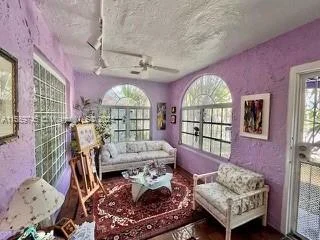 70 SW 18th Ter, Miami FL 33129