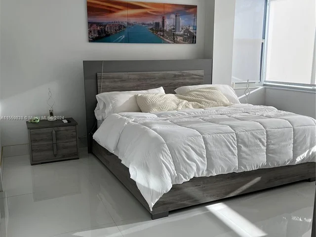 6855 Abbott Ave # 303, Miami Beach FL 33141