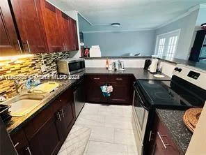 9410 Live Oak Pl # 303, Davie FL 33324