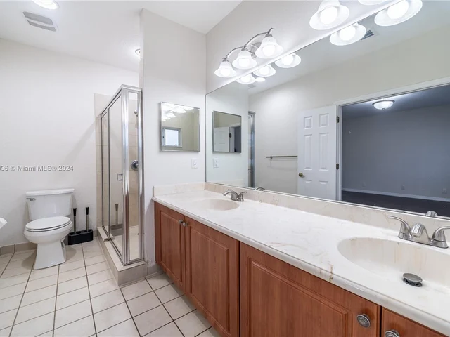 5327 SW 40th Ave, Dania Beach FL 33314