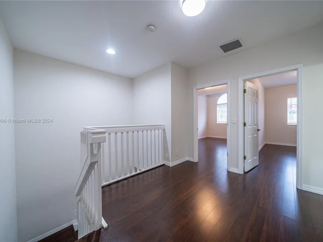 5327 SW 40th Ave, Dania Beach FL 33314