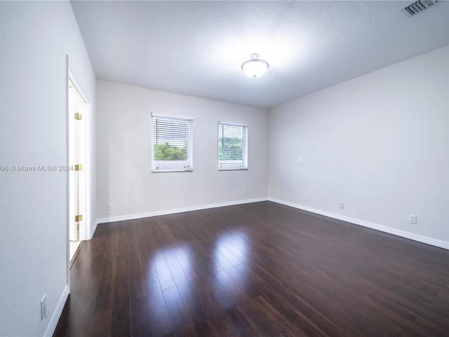 5327 SW 40th Ave, Dania Beach FL 33314