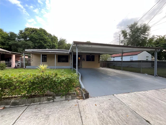 288 NW 47th St, Miami FL 33127