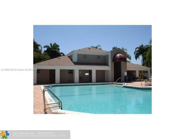 2107 W Discovery Cir W # 2107, Deerfield Beach FL 33442