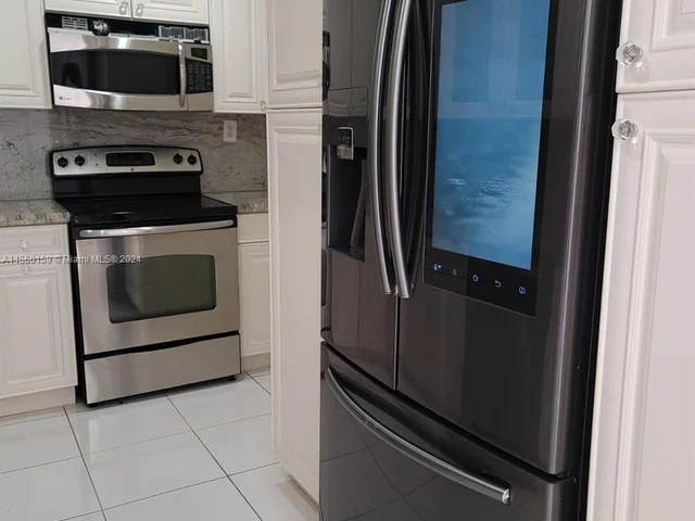 20249 NW 32nd Ave # 20249, Miami Gardens FL 33056