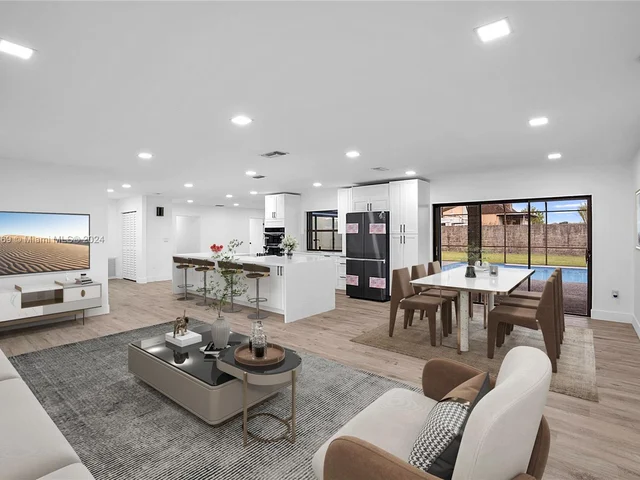 17020 SW 274th St, Homestead FL 33031