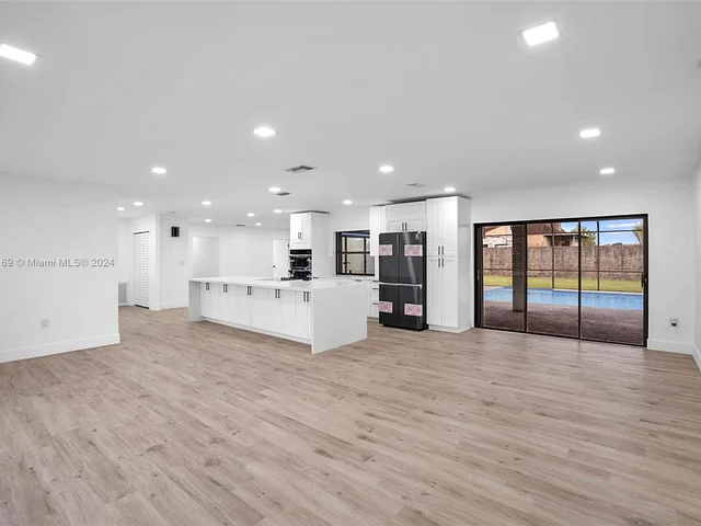 17020 SW 274th St, Homestead FL 33031