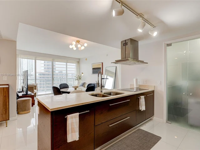 495 Brickell Ave # 3611, Miami FL 33131