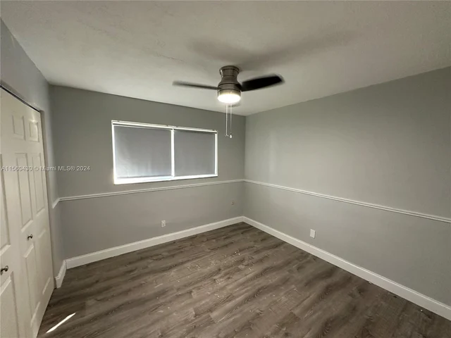 5711 SW 118th Ave, Cooper City FL 33330