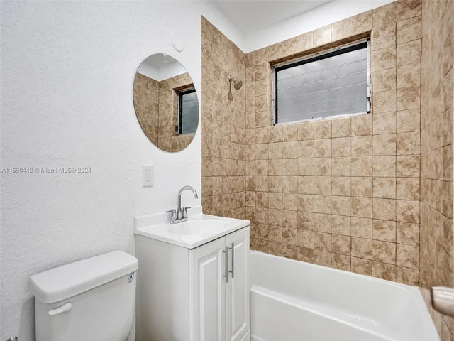 2319 NW 12th Ct, Fort Lauderdale FL 33311