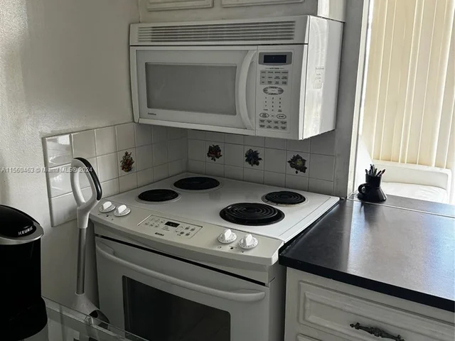 701 Three Islands Blvd # 501, Hallandale Beach FL 33009