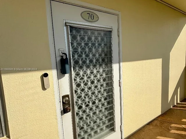 70 Dorset B # 70, Boca Raton FL 33434