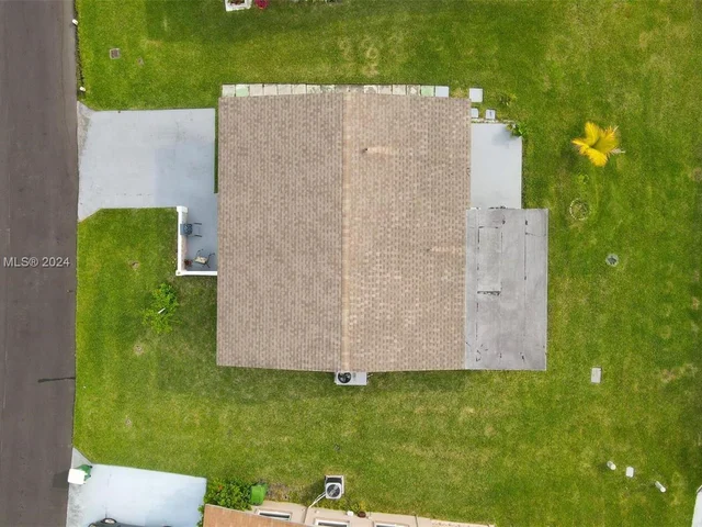 4810 NW 42nd Ave, Tamarac FL 33319