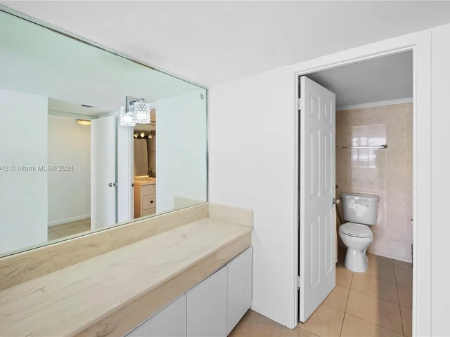 18061 Biscayne Blvd # 1701, Aventura FL 33160