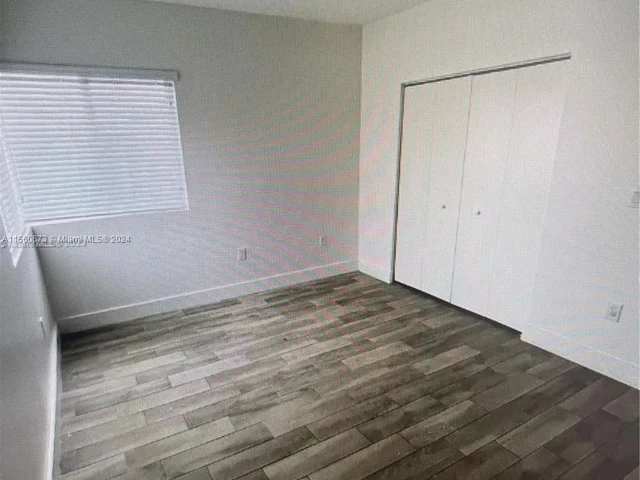 486 E 30th St # 102, Hialeah FL 33013