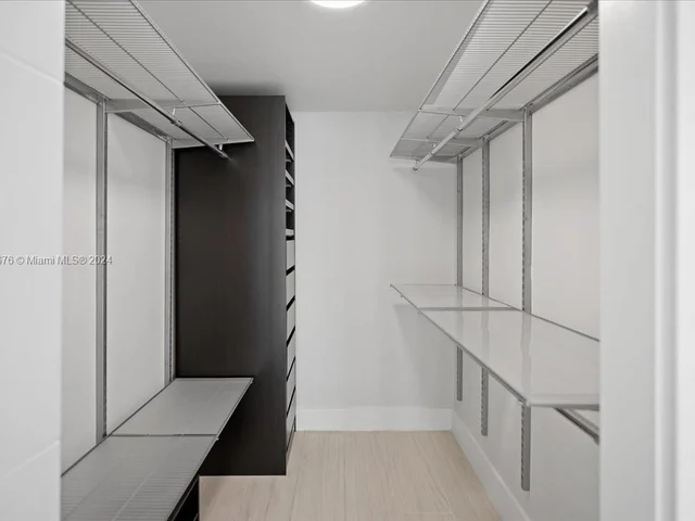 1865 BRICKELL Ave # A1005, Miami FL 33129