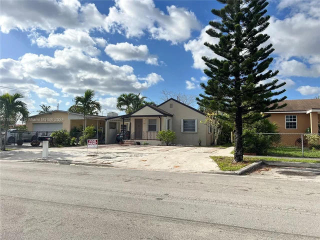 582 E 18th St # A, Hialeah FL 33013