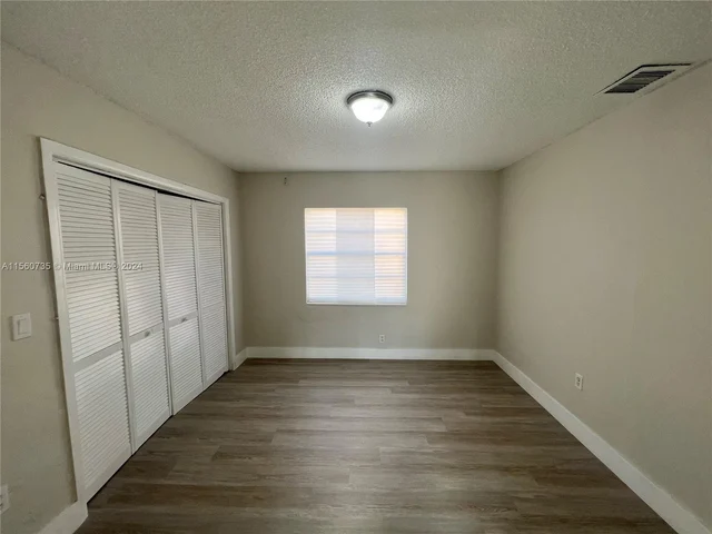 582 E 18th St # A, Hialeah FL 33013