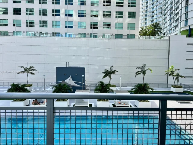 690 SW 1st Ct # 1026, Miami FL 33130