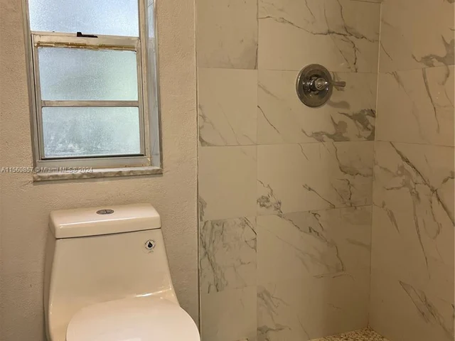 837 SW 26th St # 2, Fort Lauderdale FL 33315