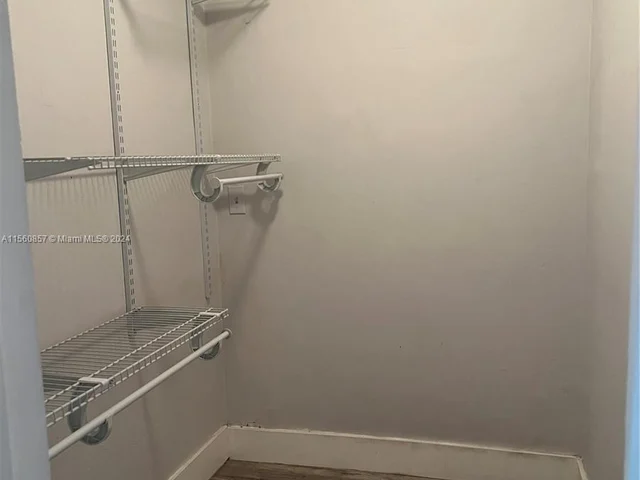 837 SW 26th St # 2, Fort Lauderdale FL 33315