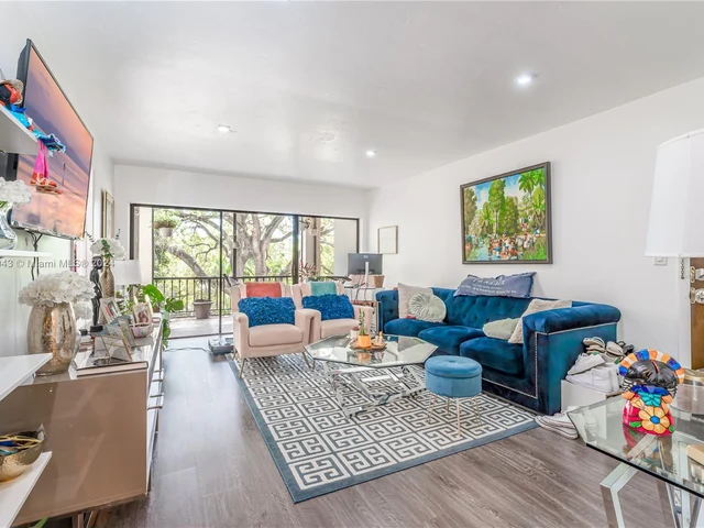 6010 S Falls Cir Dr # 319, Lauderhill FL 33319