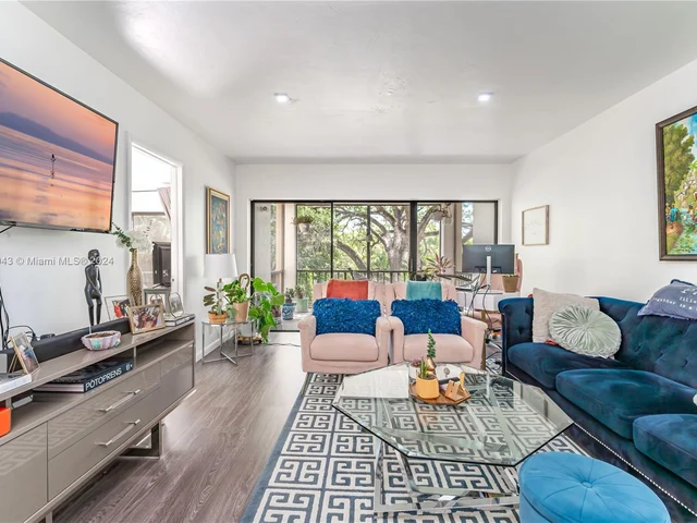 6010 S Falls Cir Dr # 319, Lauderhill FL 33319