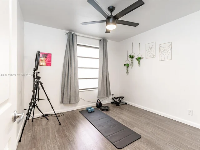 6010 S Falls Cir Dr # 319, Lauderhill FL 33319