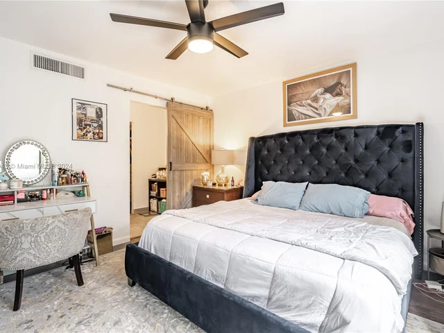 6010 S Falls Cir Dr # 319, Lauderhill FL 33319