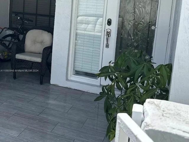 6241 SW 138th Ct, Miami FL 33183