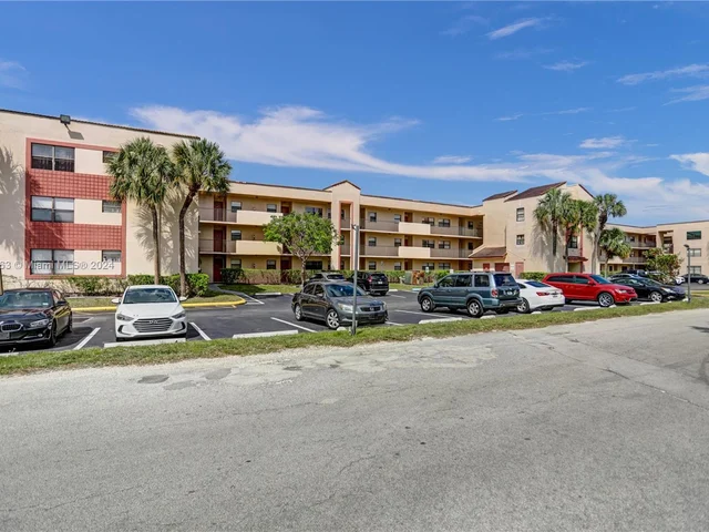 3470 Foxcroft Rd # 304, Miramar FL 33025