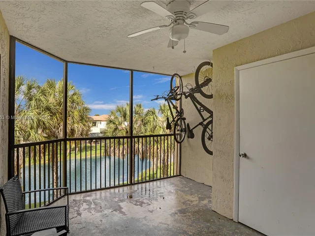 3470 Foxcroft Rd # 304, Miramar FL 33025