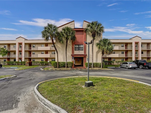 3470 Foxcroft Rd # 304, Miramar FL 33025