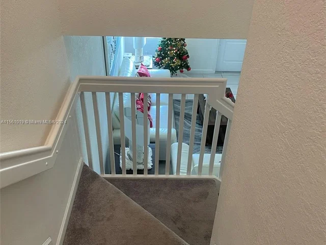 533 NE 206th Ln # 533, Miami FL 33179