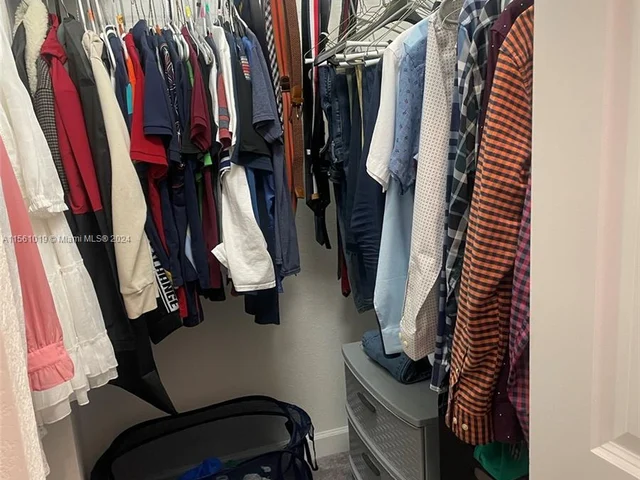 533 NE 206th Ln # 533, Miami FL 33179