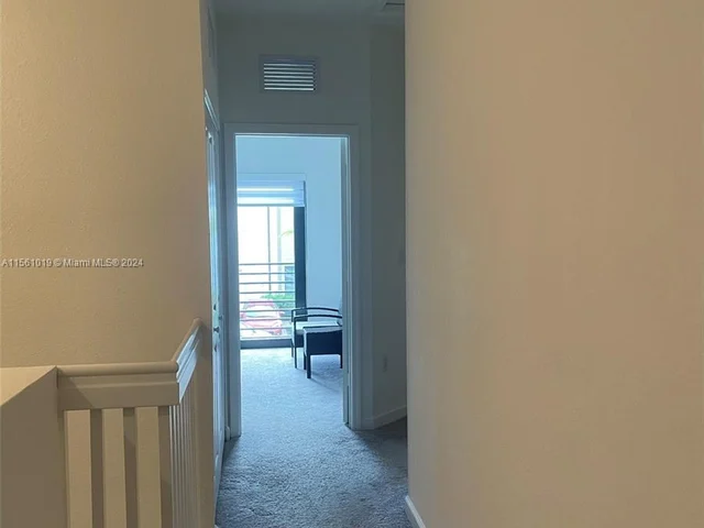 533 NE 206th Ln # 533, Miami FL 33179