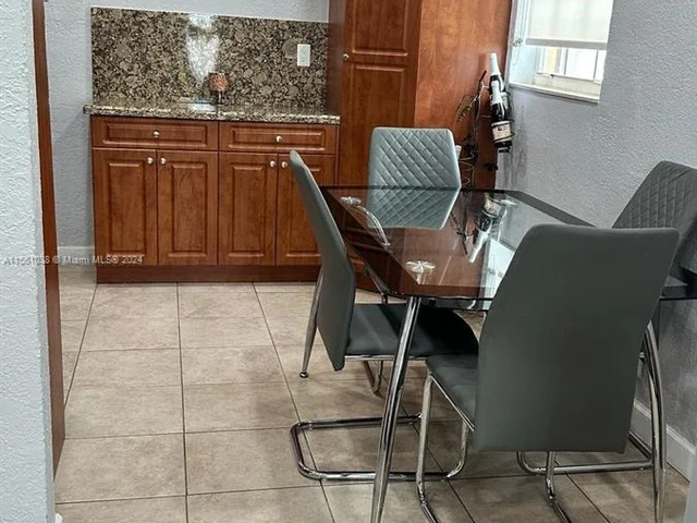 340 SW 78th Ave, Miami FL 33144