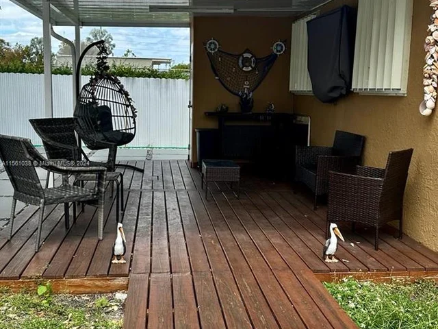 340 SW 78th Ave, Miami FL 33144