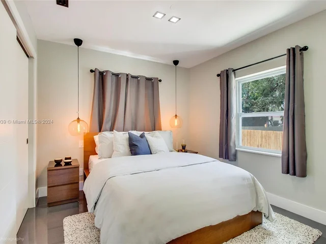 5530 NW 5th Ave, Miami FL 33127