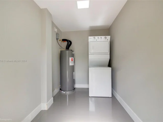 5530 NW 5th Ave, Miami FL 33127