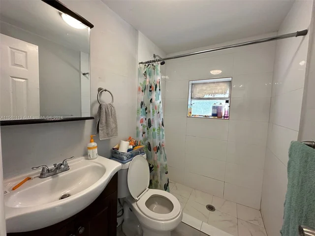 1215 NE 3rd Ave # 2, Fort Lauderdale FL 33304